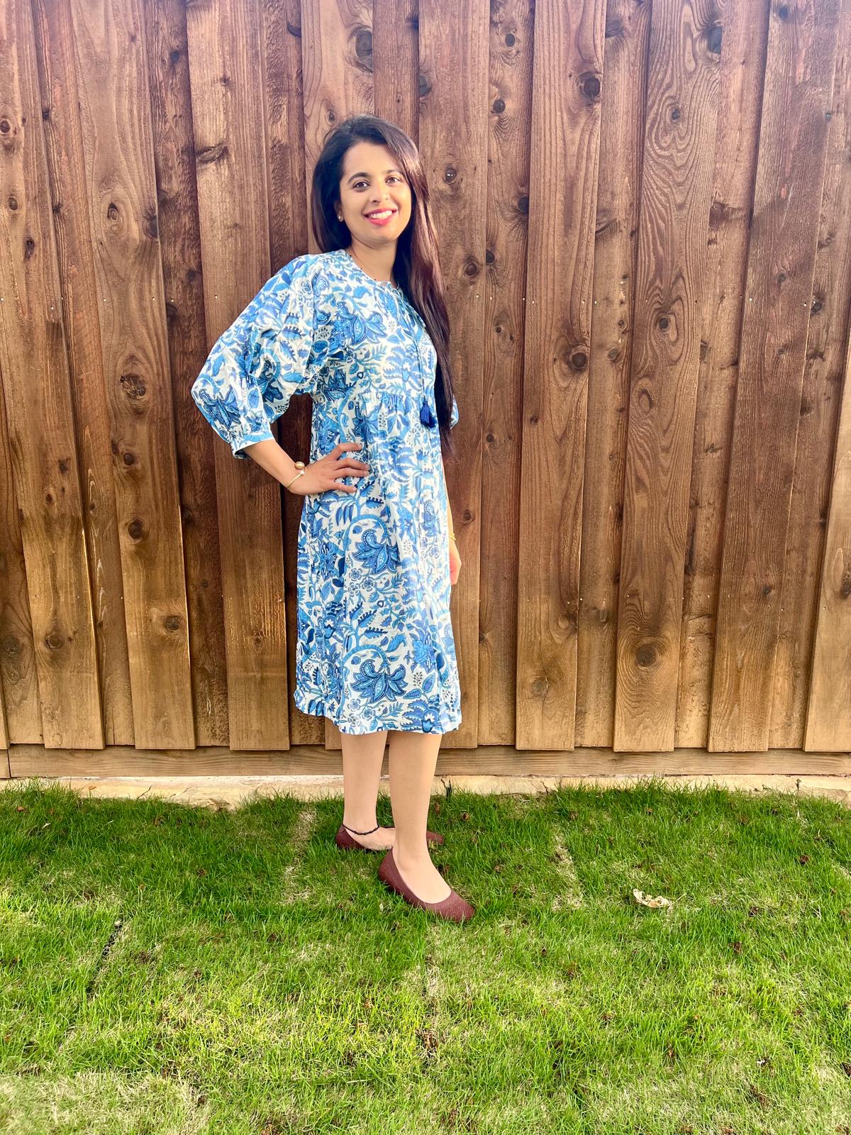 Light Blue Women Short Gown