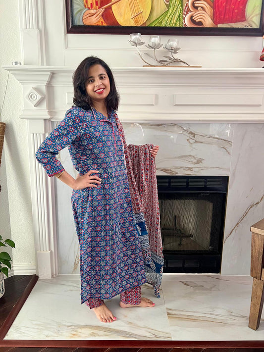 Blue Red Pattern Chudi Set
