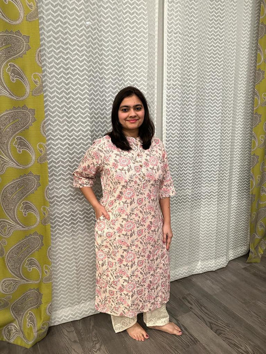 Pink Flowers Women's Kurta